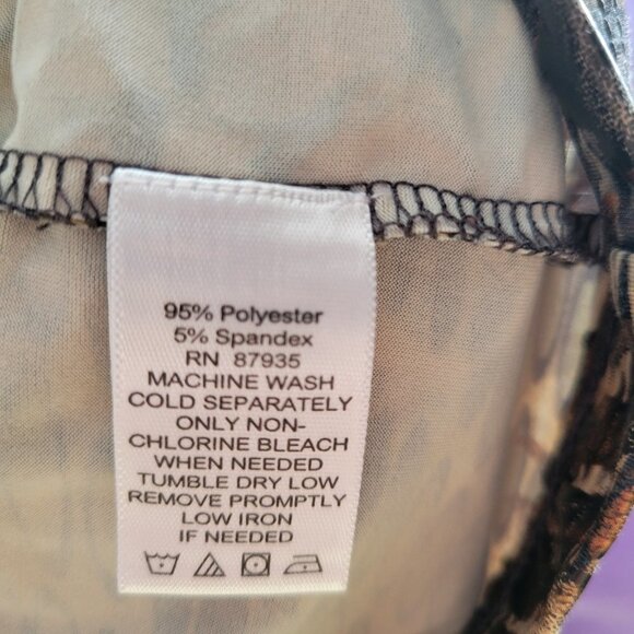 Susan Graver XS Zip up jacket blazer top snakeskin metallic liquid Knit QVC EUC - Picture 12 of 12